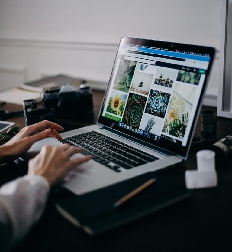 laptop, photographer, working, office, computer, laptop, laptop, photographer, working, working, working, working, working, office, computer, computer